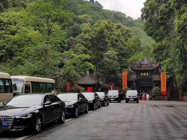 成都自駕租車公司價格表最新-成都租車自駕游價格明細(xì)表