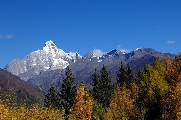 四姑娘山