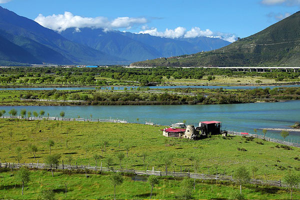 尼洋河